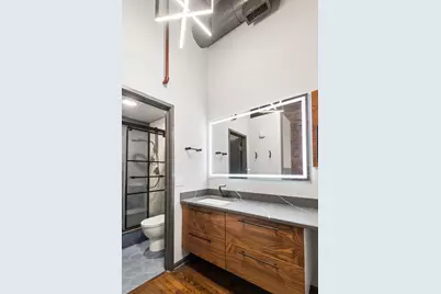 1733 W Irving Park Road #213, Chicago, IL 60613 - Photo 11