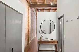 1733 W Irving Park Rd, Chicago, IL 60613 - Photo 3