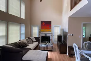 950 Sweetflower Dr, Hoffman Estates, IL 60169 - Photo 3