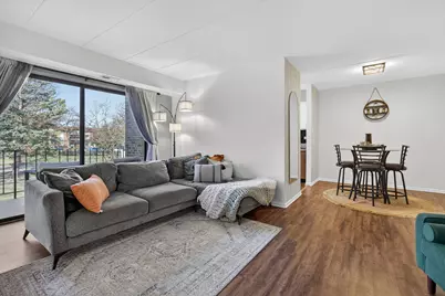 14015 Laramie Avenue #316, Crestwood, IL 60418 - Photo 5