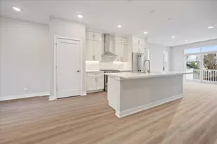 186 Lilah Ct, Des Plaines, IL 60016 - Photo 9