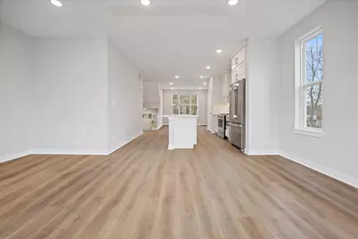 186 Lilah Court, Des Plaines, IL 60016 - Photo 5