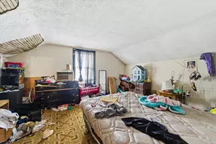 523 N Highland Ave, Aurora, IL 60506 - Photo 17