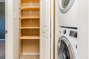 1440 Stonebridge Cir, Wheaton, IL 60189 - Photo 11