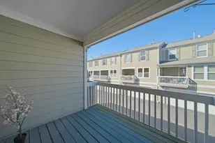 2448 Emily Ln, Elgin, IL 60124 - Photo 29