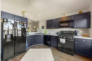 30W002 Willow Ct, Warrenville, IL 60555 - Photo 15