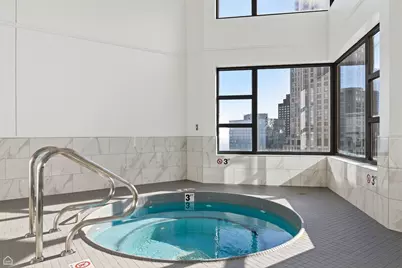 401 E Ontario Street #710, Chicago, IL 60611 - Photo 31