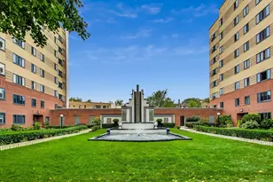 5040 N Marine Dr, Chicago, IL 60640 - Photo 3