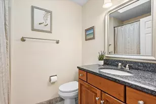 1675 Grosvenor Cir, Wheaton, IL 60189 - Photo 15