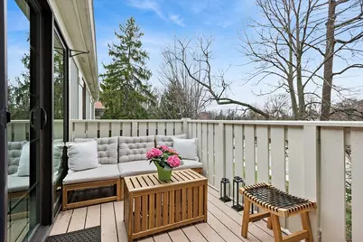 1675 Grosvenor Circle #C, Wheaton, IL 60189 - Photo 11