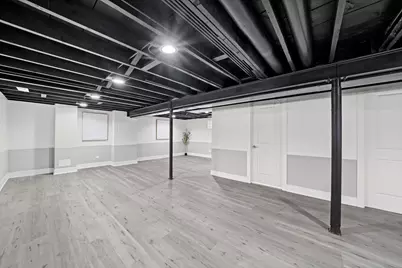 819 E 98th Place, Chicago, IL 60628 - Photo 45