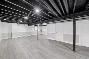 819 E 98th Pl, Chicago, IL 60628 - Photo 45