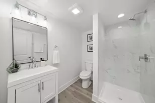 819 E 98th Pl, Chicago, IL 60628 - Photo 23