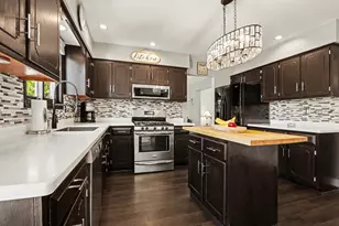 237 Homewood Dr, Bolingbrook, IL 60440 - Photo 13