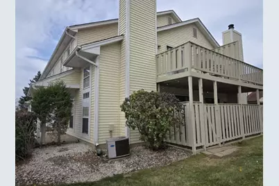 216 Whitewood Drive, Streamwood, IL 60107 - Photo 3