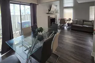 216 Whitewood Dr, Streamwood, IL 60107 - Photo 9