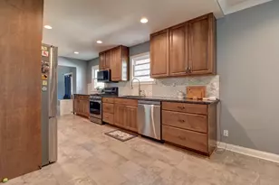 1501 1st Ave, Sterling, IL 61081 - Photo 7