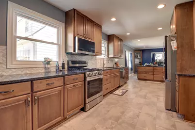 1501 1st Avenue, Sterling, IL 61081 - Photo 9