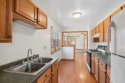 303 Bruce Road, Lockport, IL 60441 - Photo 7