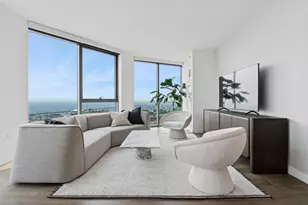 211 N Harbor Dr, Chicago, IL 60601 - Photo 5