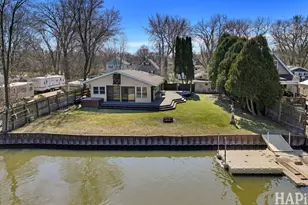 1319 Nippersink Dr, Spring Grove, IL 60081 - Photo 1