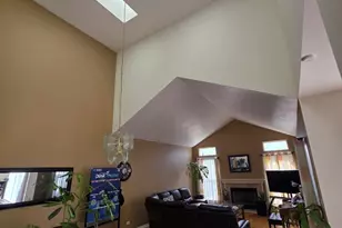 906 Cynthia Ln, Lake in the Hills, IL 60156 - Photo 11