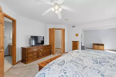 411 Oak Grove Circle, Wauconda, IL 60084 - Photo 13