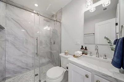 7851 Suburban Lane, Bridgeview, IL 60455 - Photo 19