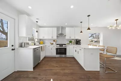 7851 Suburban Lane, Bridgeview, IL 60455 - Photo 11