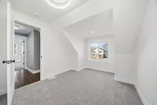 7851 Suburban Ln, Bridgeview, IL 60455 - Photo 31