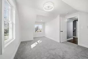 7851 Suburban Ln, Bridgeview, IL 60455 - Photo 29