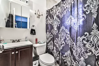 1366 W Greenleaf Avenue #3S, Chicago, IL 60626 - Photo 13