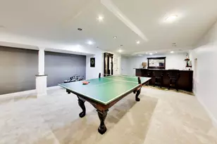 1414 Canterbury Ln, Glenview, IL 60025 - Photo 35