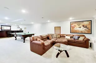 1414 Canterbury Ln, Glenview, IL 60025 - Photo 33