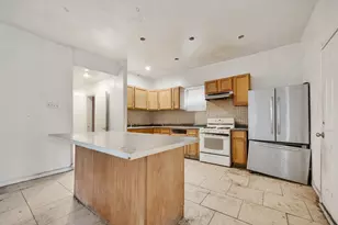 7241 S Yale Ave, Chicago, IL 60621 - Photo 5