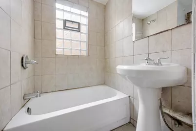 7241 S Yale Avenue, Chicago, IL 60621 - Photo 17