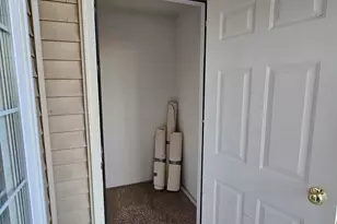 1435 Spring Brook Ct, Round Lake Beach, IL 60073 - Photo 11