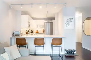 1030 N State St, Chicago, IL 60610 - Photo 3