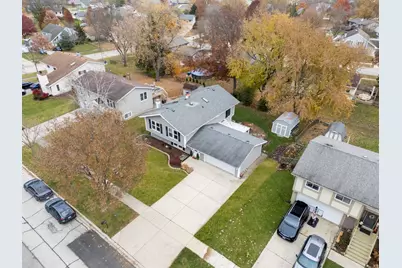 309 Plymouth Lane NW, Bloomingdale, IL 60108 - Photo 19