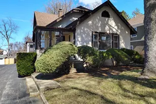 [Address not provided], Libertyville, IL 60048 - Photo 1