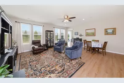 3203 Sweetgrass Circle, Aurora, IL 60503 - Photo 7