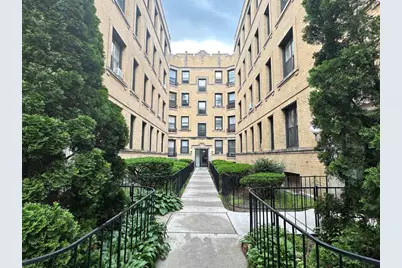 4606 N Beacon Street #2C, Chicago, IL 60640 - Photo 1