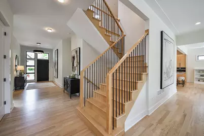 611 S Loomis Street, Naperville, IL 60540 - Photo 9