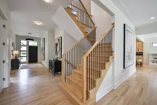 611 S Loomis St, Naperville, IL 60540 - Photo 9