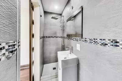 6544 N Albany Avenue, Chicago, IL 60645 - Photo 9