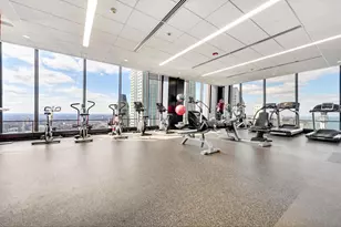 175 E Delaware Pl, Chicago, IL 60611 - Photo 21