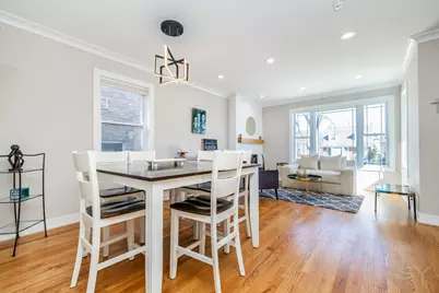 5739 W Grover Street, Chicago, IL 60630 - Photo 3