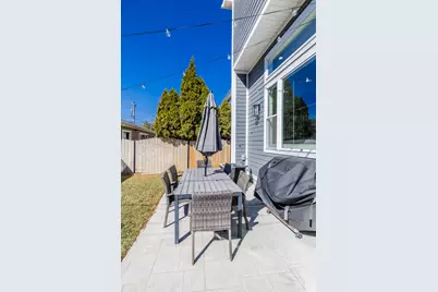 5739 W Grover Street, Chicago, IL 60630 - Photo 33