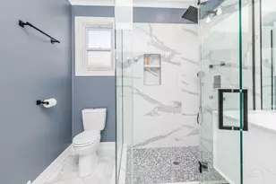 5739 W Grover St, Chicago, IL 60630 - Photo 19