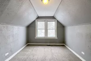 8015 S Harper Ave, Chicago, IL 60619 - Photo 13